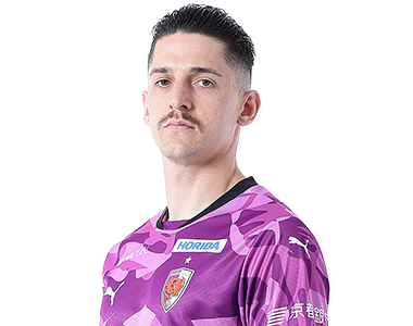 エンリケ　トレヴィザン